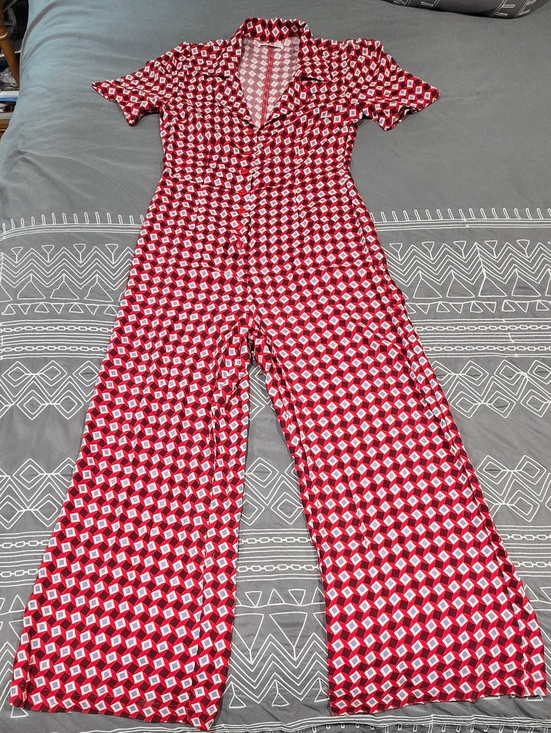 Reformation Pants - Reformation Bev Jumpsuit In A Diamond Print Size 8